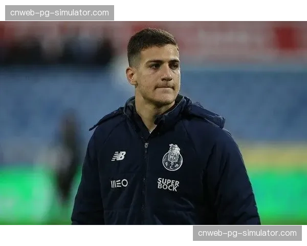 多特蒙德主席瓦茨克谈施洛特贝克续约：保障球员转会价值是俱乐部策略